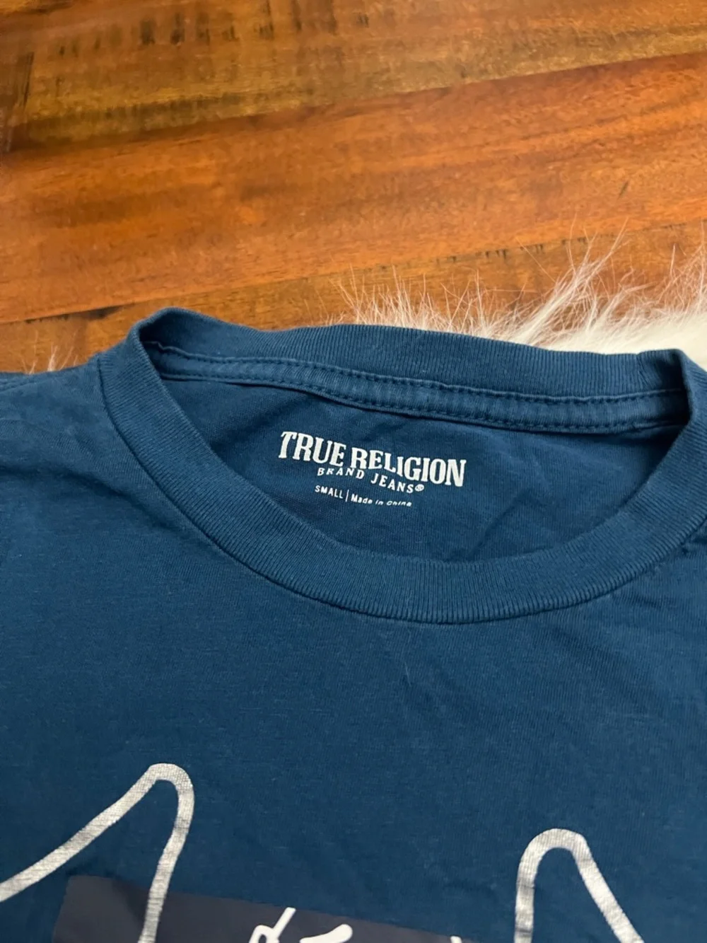 True Religion Buddha Horseshoe Graphic Tee Blue Small Logo T Shirt - Picture 2 of 2